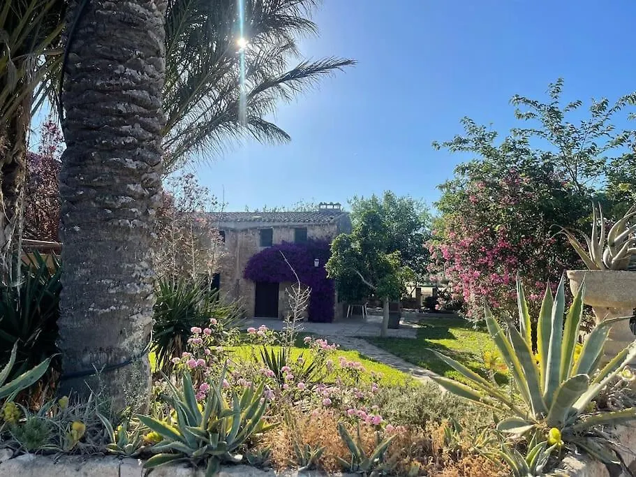 Bonita Casa De Campo Tipica Mallorquina Colonia de Sant Jordi
